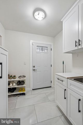5900 WOODBINE AVE, Philadelphia, PA 19131