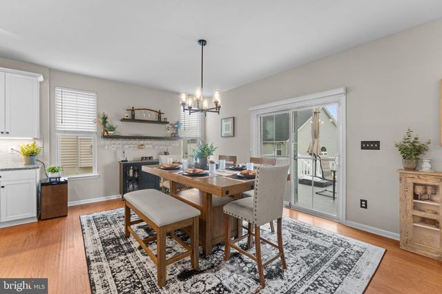 12432 MAYS QUARTER RD, Woodbridge, VA 22192