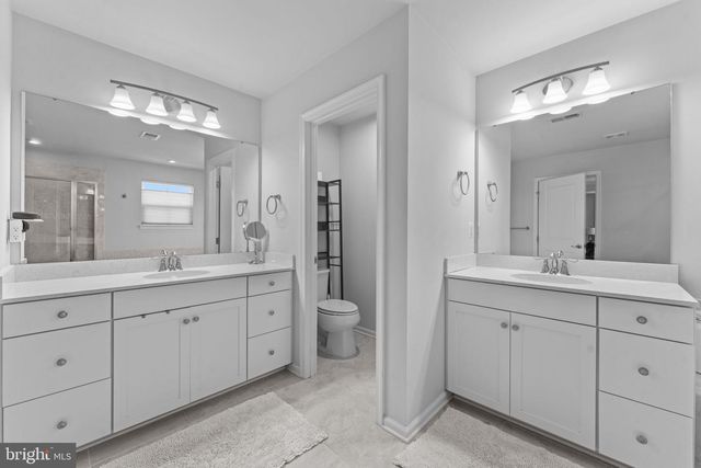 12432 MAYS QUARTER RD, Woodbridge, VA 22192