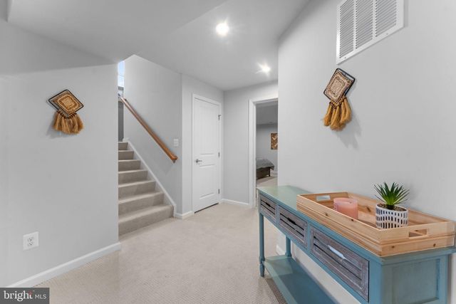 12432 MAYS QUARTER RD, Woodbridge, VA 22192