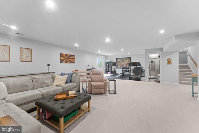 12432 MAYS QUARTER RD, Woodbridge, VA 22192