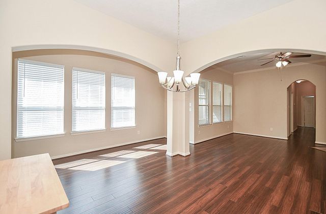 20916 Sunrise Pine View Lane, Katy, TX 77450