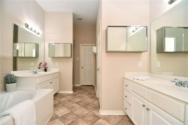 20916 Sunrise Pine View Lane, Katy, TX 77450