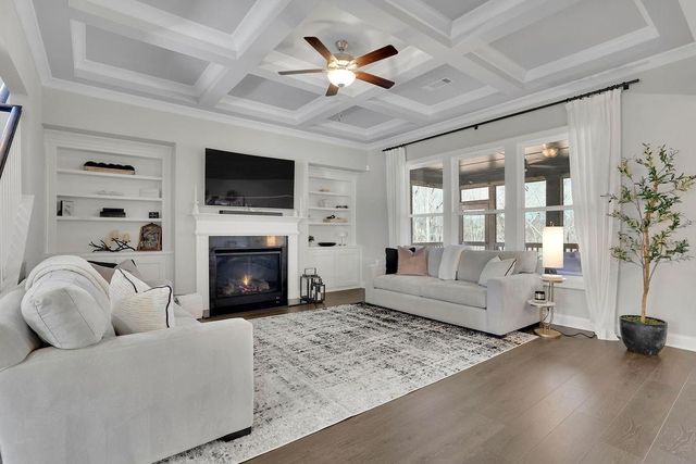 1041 Montrose Way, Hoschton, GA 30548