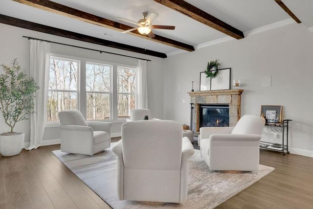 1041 Montrose Way, Hoschton, GA 30548