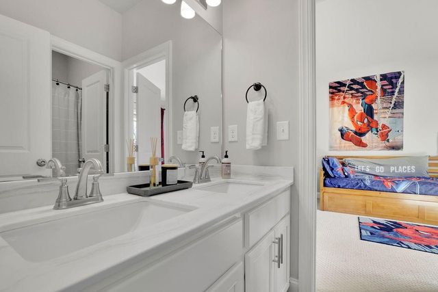 1041 Montrose Way, Hoschton, GA 30548