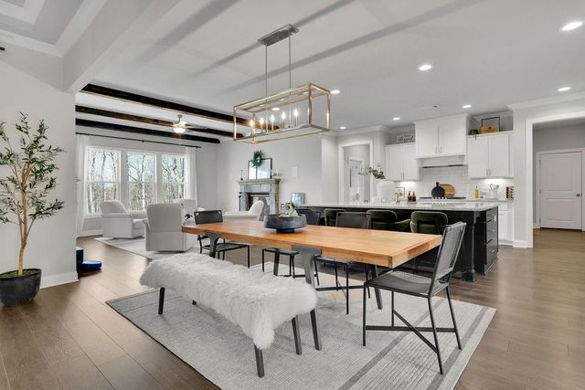 1041 Montrose Way, Hoschton, GA 30548