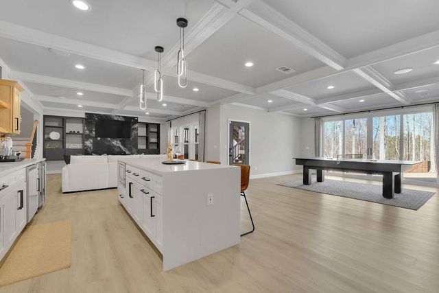 1041 Montrose Way, Hoschton, GA 30548