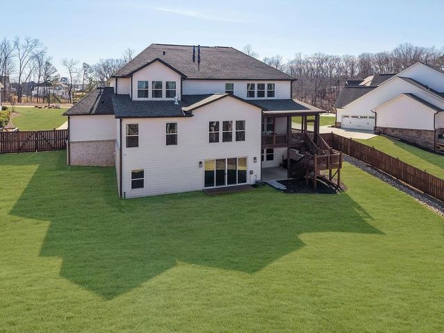 1041 Montrose Way, Hoschton, GA 30548