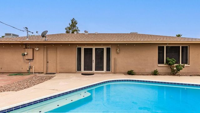 3613 S Kenneth Place, Tempe, AZ 85282