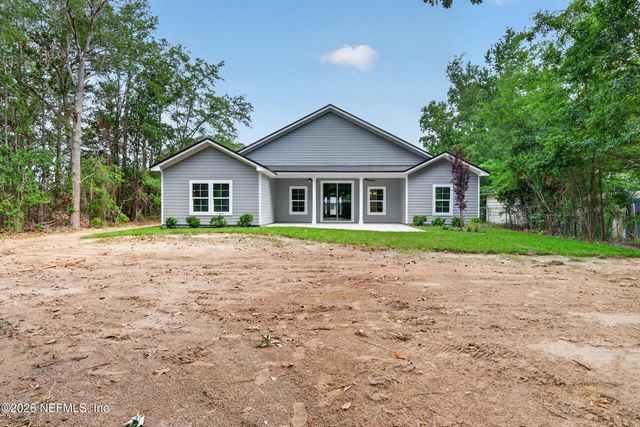 464 E SHUEY Avenue, Macclenny, FL 32063
