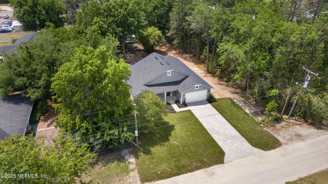 464 E SHUEY Avenue, Macclenny, FL 32063