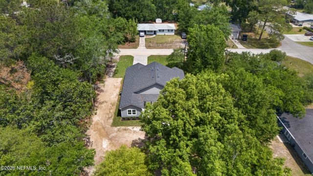 464 E SHUEY Avenue, Macclenny, FL 32063
