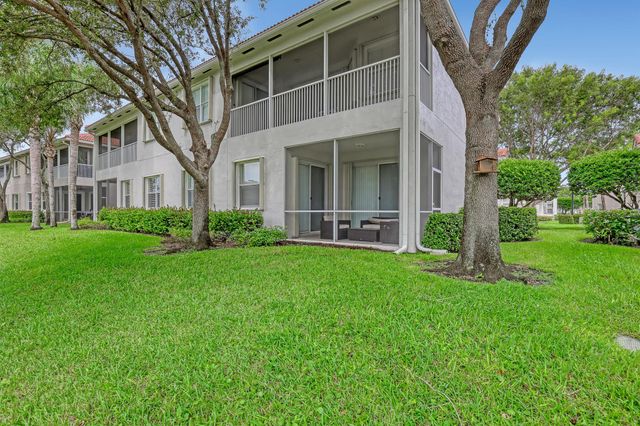 2151 Wingate Bend, Wellington, FL 33414