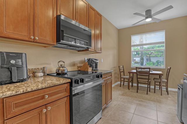 2151 Wingate Bend, Wellington, FL 33414