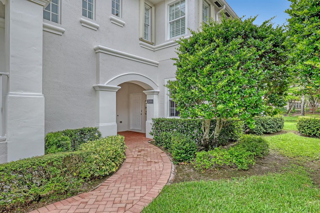 2151 Wingate Bend, Wellington, FL 33414