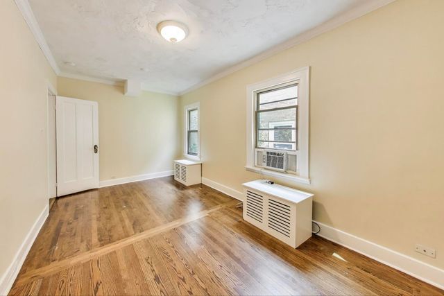 1810 Washington Street, Evanston, IL 60202