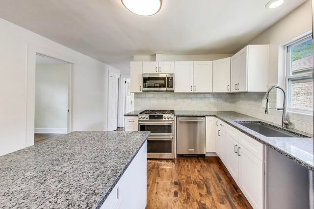 1810 Washington Street, Evanston, IL 60202