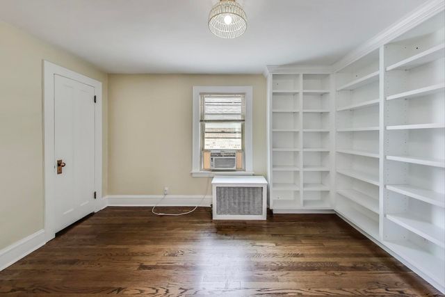 1810 Washington Street, Evanston, IL 60202