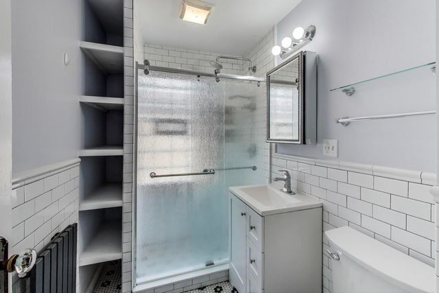 1810 Washington Street, Evanston, IL 60202