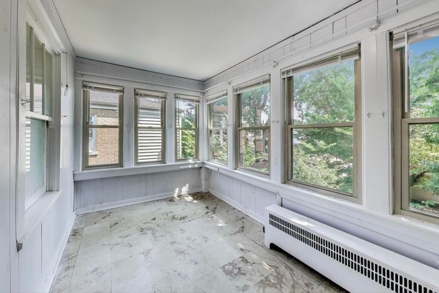 1810 Washington Street, Evanston, IL 60202