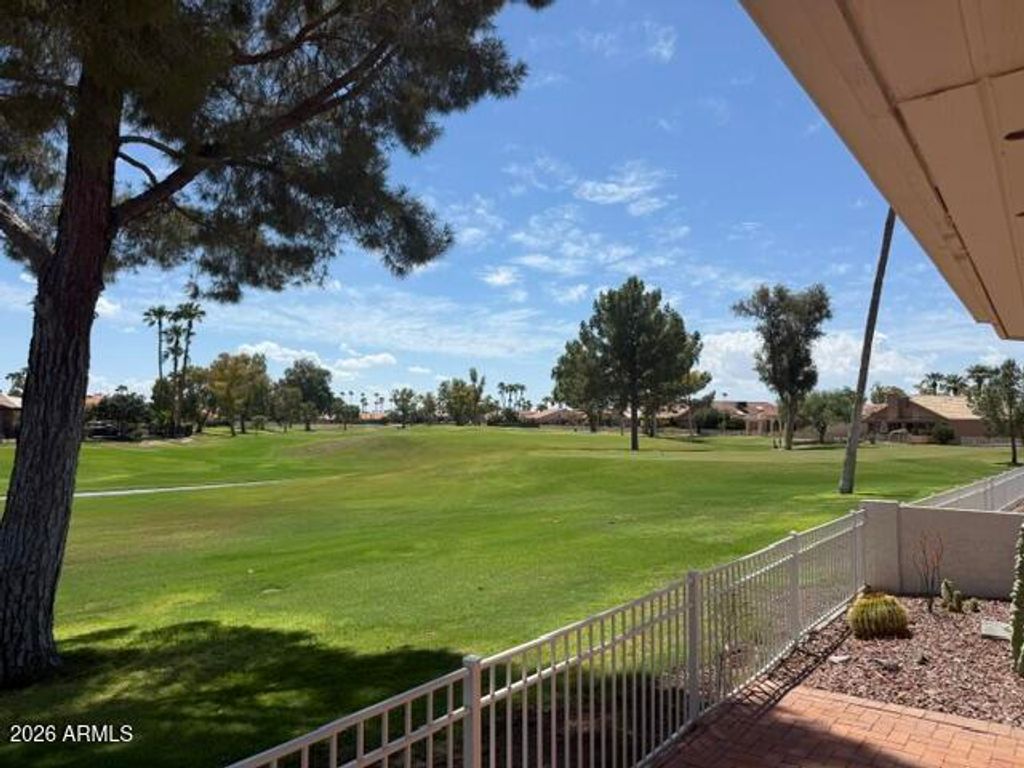 25443 S SPRING CREEK Road, Sun Lakes, AZ 85248 — photo 2