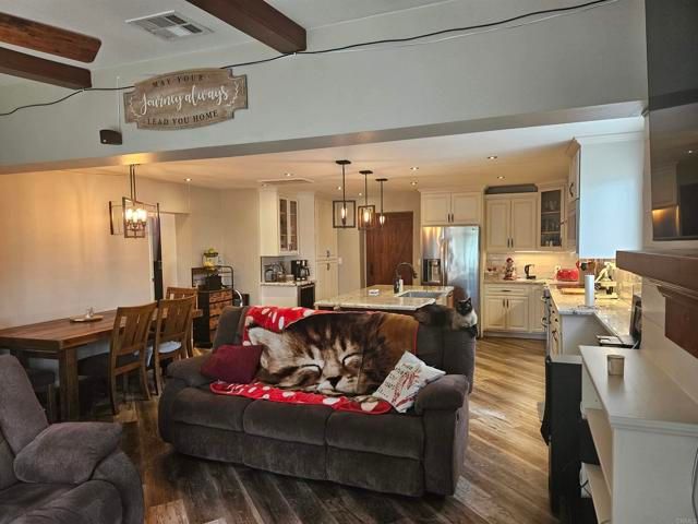 40275 Avenida Cerrovista, Cherry Valley, CA 92223