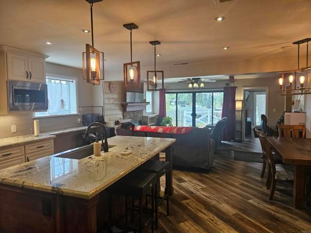 40275 Avenida Cerrovista, Cherry Valley, CA 92223