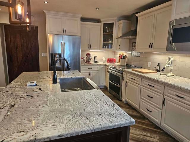 40275 Avenida Cerrovista, Cherry Valley, CA 92223