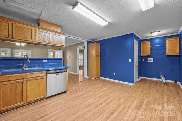 38692 Smoke Ridge Road, New London, NC 28127
