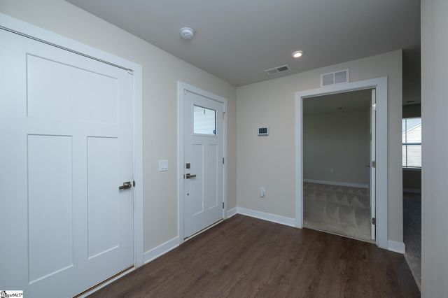 934 Blue Willow Court, Spartanburg, SC 29302