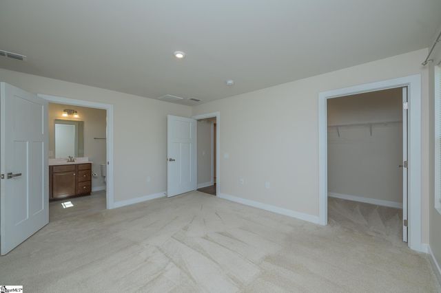 934 Blue Willow Court, Spartanburg, SC 29302