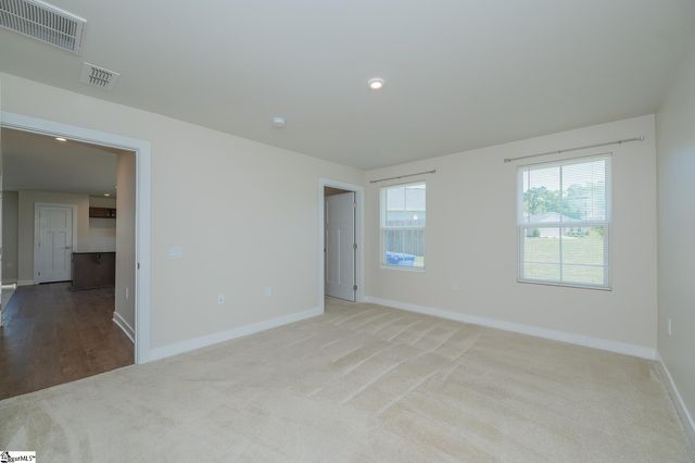 934 Blue Willow Court, Spartanburg, SC 29302