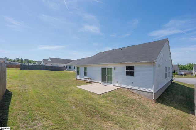 934 Blue Willow Court, Spartanburg, SC 29302