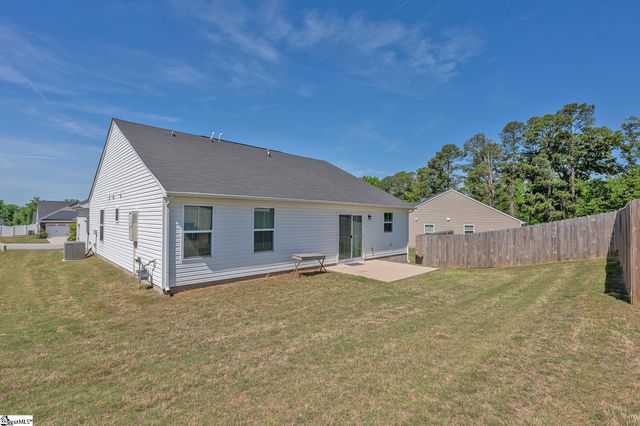 934 Blue Willow Court, Spartanburg, SC 29302