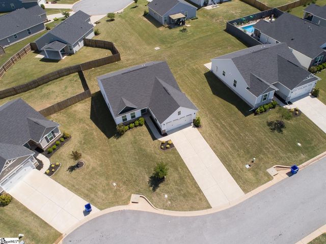 934 Blue Willow Court, Spartanburg, SC 29302