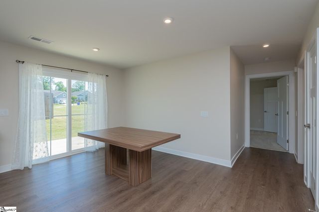 934 Blue Willow Court, Spartanburg, SC 29302