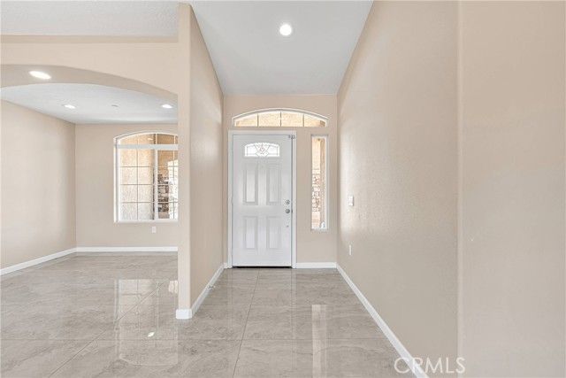 20020 Symeron Road, Apple Valley, CA 92307