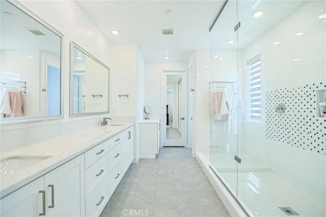 9622 Gisler Drive, Huntington Beach, CA 92646