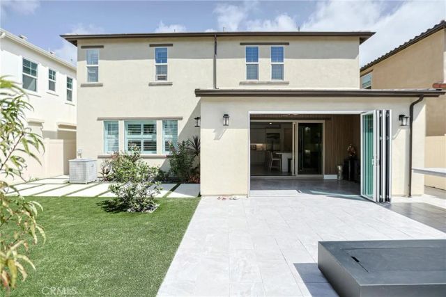 9622 Gisler Drive, Huntington Beach, CA 92646