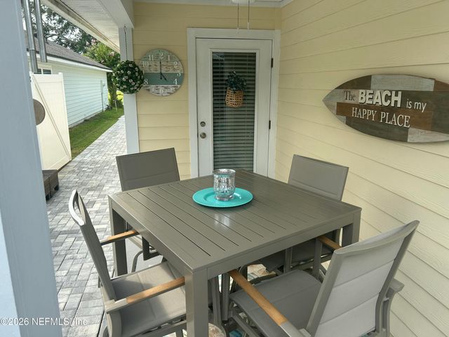 2209 SAND DUNE Court, Jacksonville, FL 32233