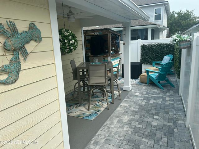 2209 SAND DUNE Court, Jacksonville, FL 32233