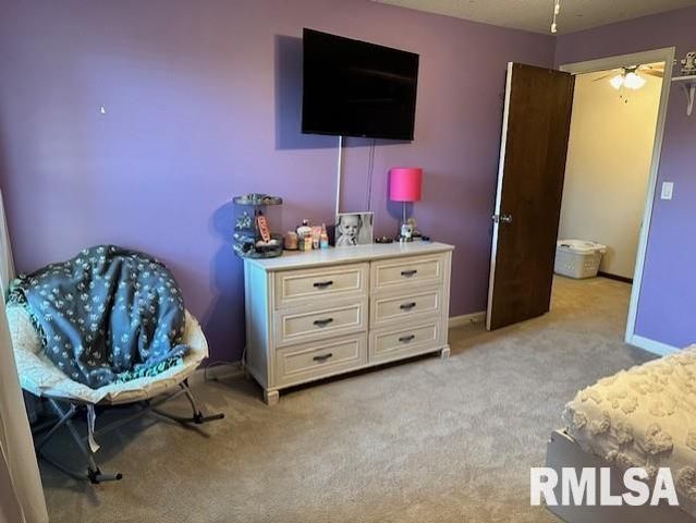 2 Springwater Drive, Jacksonville, IL 62650