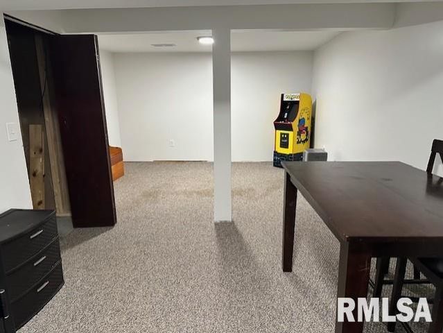 2 Springwater Drive, Jacksonville, IL 62650