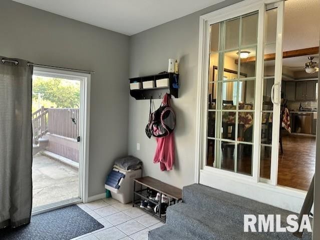 2 Springwater Drive, Jacksonville, IL 62650