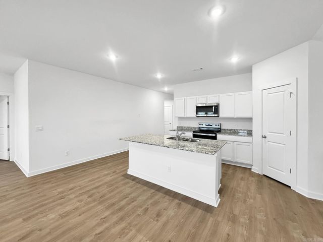 4337 Sloan Drive, Bryant, AR 72002