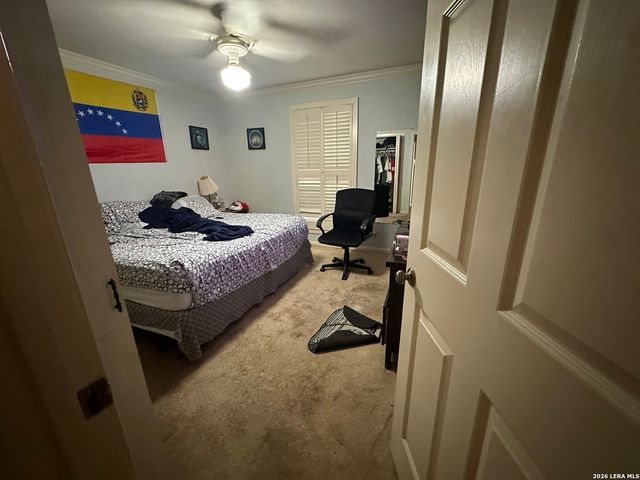 8415 Fredericksburg Rd Apt 402, San Antonio, TX 78229