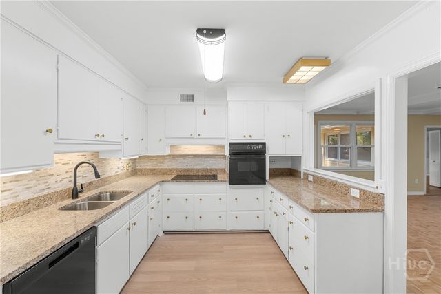 328 North Main Street, Statesboro, GA 30458