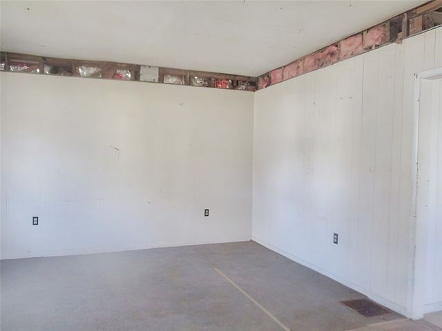 200 Harmon Street, Elmira City, NY 14904