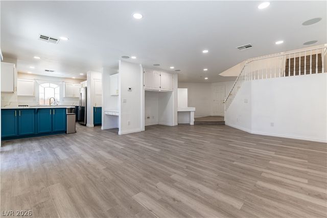 11016 Dornoch Castle Street, Las Vegas, NV 89141